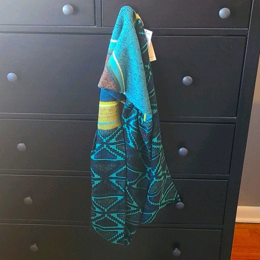 Collection 18 Infinity Scarf in Indian Green